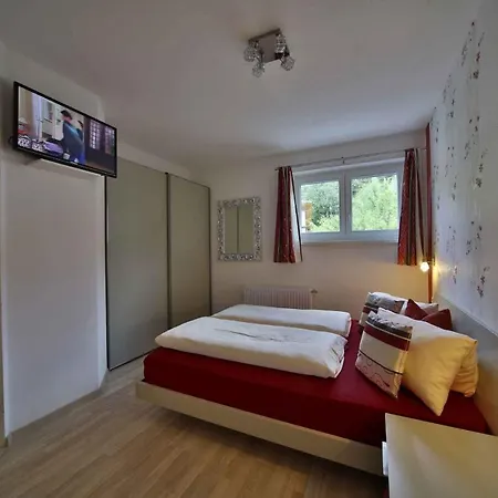 Three-bedroom In I Apartman *