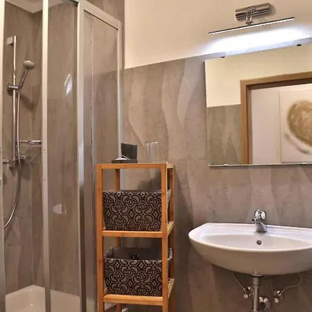 Apartman Three-bedroom In I