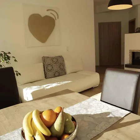 Three-bedroom In I